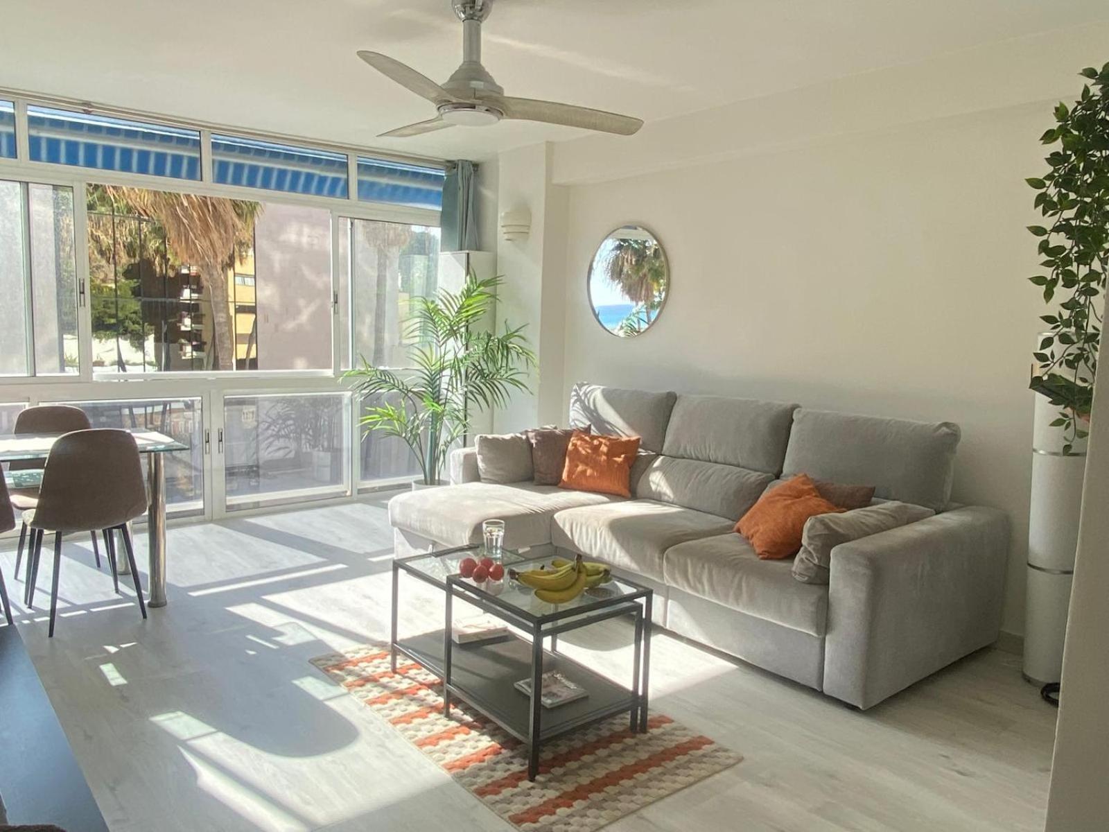 Appartamento Sunny Seaview Torremolinos Esterno foto
